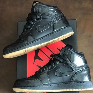 Jordan 1 retro black gumm